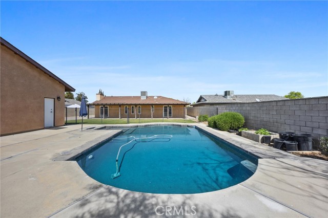 Detail Gallery Image 55 of 73 For 10219 Planebrook, Bakersfield,  CA 93312 - 3 Beds | 2 Baths