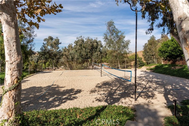 Detail Gallery Image 33 of 41 For 26102 Spur Branch Ln, Laguna Hills,  CA 92653 - 5 Beds | 4/1 Baths