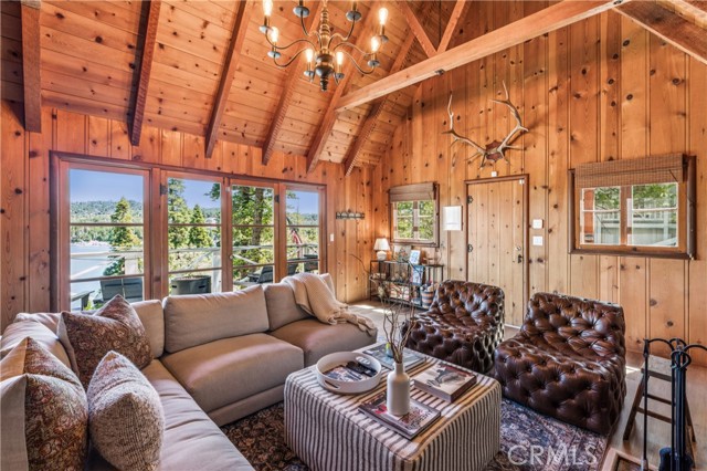 28901 Palisades, Lake Arrowhead, CA 92352