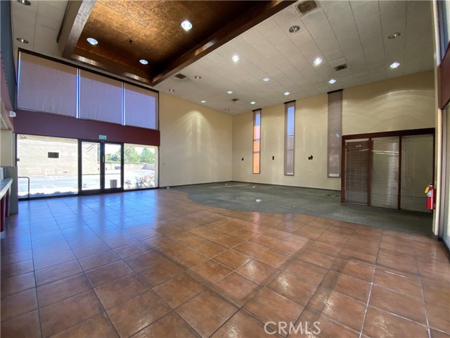 9934 Las Tunas Drive, Temple City, California 91780, ,Commercial Lease,For Rent,9934 Las Tunas Drive,CRAR22202057