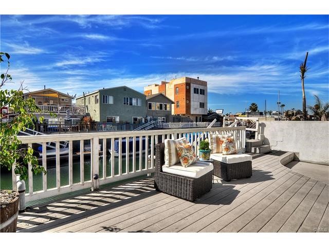 Detail Gallery Image 8 of 24 For 16767 Bayview Dr, Sunset Beach,  CA 92649 - 3 Beds | 2 Baths