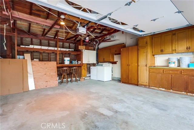 1522 W 1st Street, San Pedro CA: https://media.crmls.org/medias/0fa34f9a-7c77-4d3b-b99d-dd13fc131873.jpg