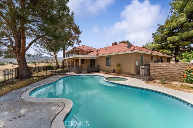 Detail Gallery Image 23 of 44 For 6367 Arrowhead Lake Rd, Hesperia,  CA 92345 - 6 Beds | 4 Baths