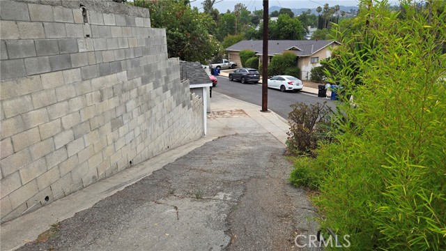 787 Terrace 49, Los Angeles CA: https://media.crmls.org/medias/0fa46be3-126a-4620-9526-5fa88dc48d47.jpg