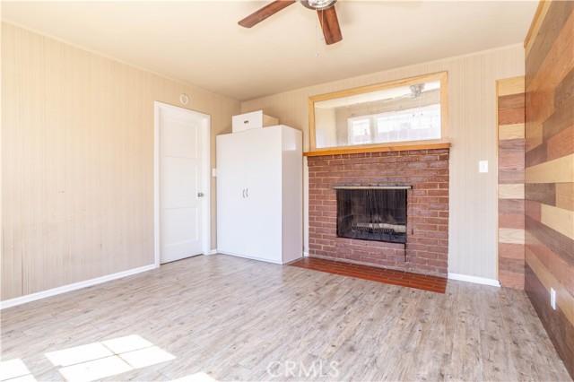 Detail Gallery Image 7 of 23 For 44632 Fern Ave, Lancaster,  CA 93534 - 4 Beds | 2 Baths