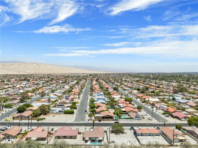 27525 Ventura Drive, Cathedral City CA: https://media.crmls.org/medias/0fa54819-0bdd-4efb-8f50-d4b1a37da71a.jpg