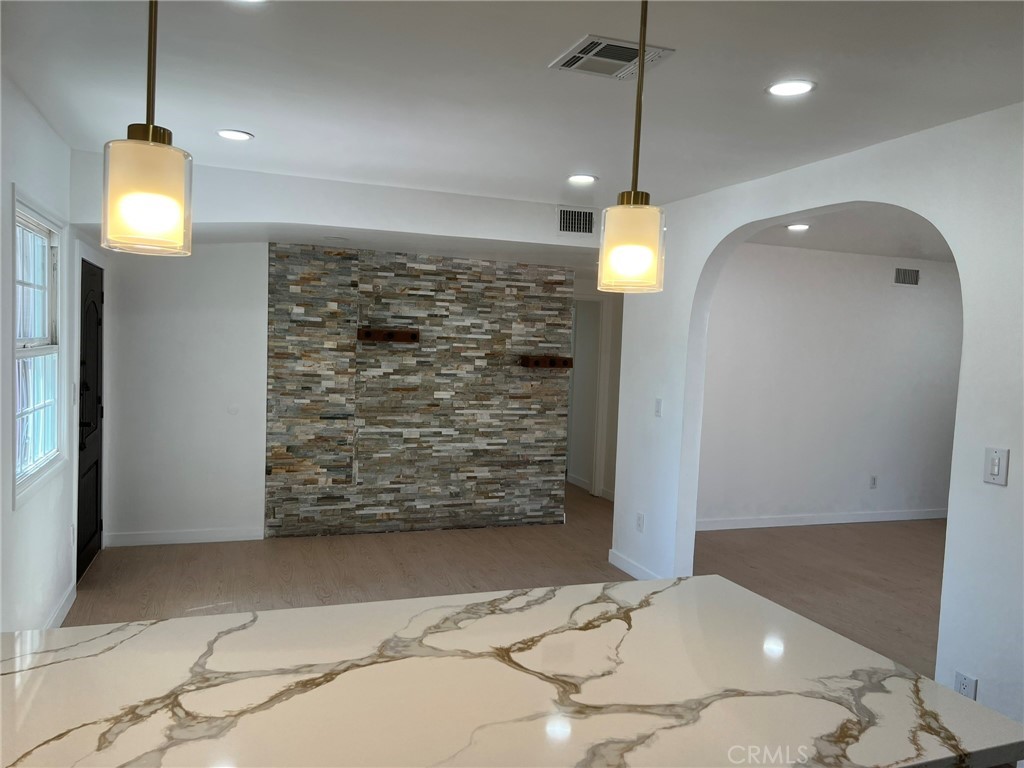 MLS #SR25247520 image #10