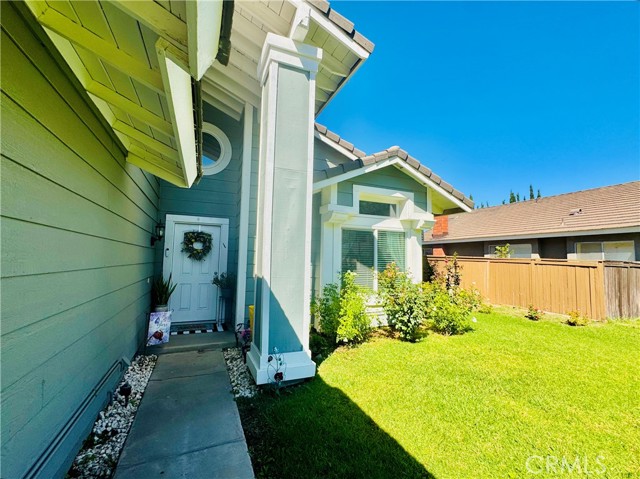 Detail Gallery Image 4 of 52 For 13355 February, Corona,  CA 92879 - 4 Beds | 3 Baths