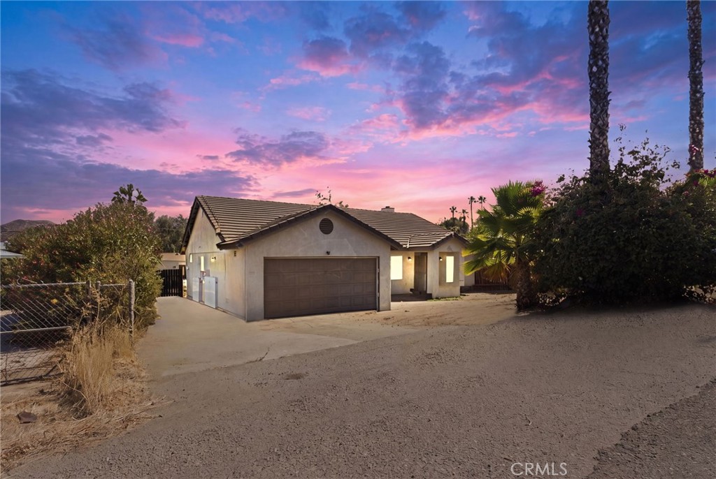 23745 Casa Bonita Ave