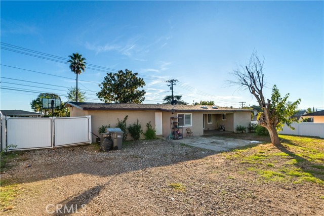 33278 Colorado, Yucaipa CA: https://media.crmls.org/medias/0fa639b7-a788-46e4-afe8-581a5de3e9c7.jpg