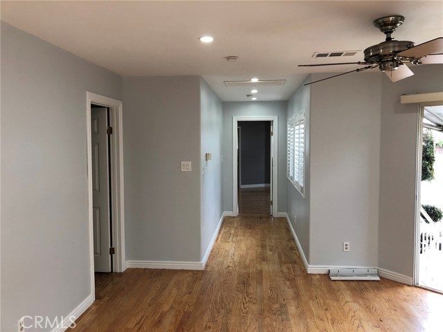 12917 Sandy Lane, Downey CA: https://media.crmls.org/medias/0fa6b217-3120-42d3-9beb-fa384ebe1a40.jpg