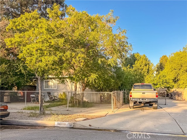 9803 Juniper Avenue, Fontana CA: https://media.crmls.org/medias/0fa7026e-8d5d-4495-ab86-9e7035b677df.jpg