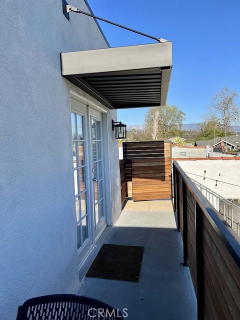 Detail Gallery Image 12 of 12 For 3121 Silver Lake Bld, Los Angeles,  CA 90039 - – Beds | – Baths