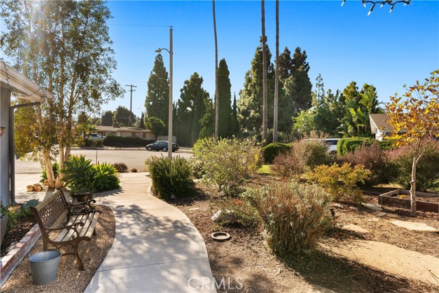 Detail Gallery Image 5 of 37 For 1658 Bimini Pl, Costa Mesa,  CA 92626 - 3 Beds | 2 Baths