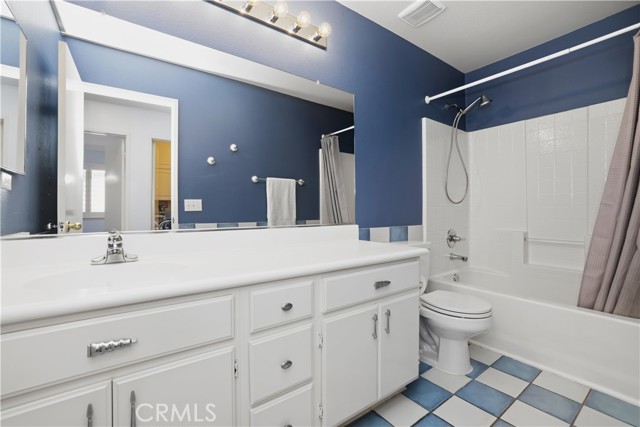 Detail Gallery Image 29 of 67 For 16123 Setting Sun Cir, Riverside,  CA 92503 - 3 Beds | 2/1 Baths