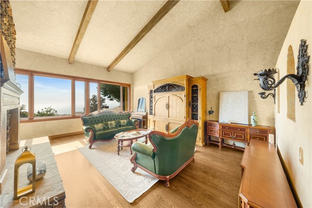 Detail Gallery Image 11 of 34 For 1465 via Coronel, Palos Verdes Estates,  CA 90274 - 4 Beds | 3 Baths