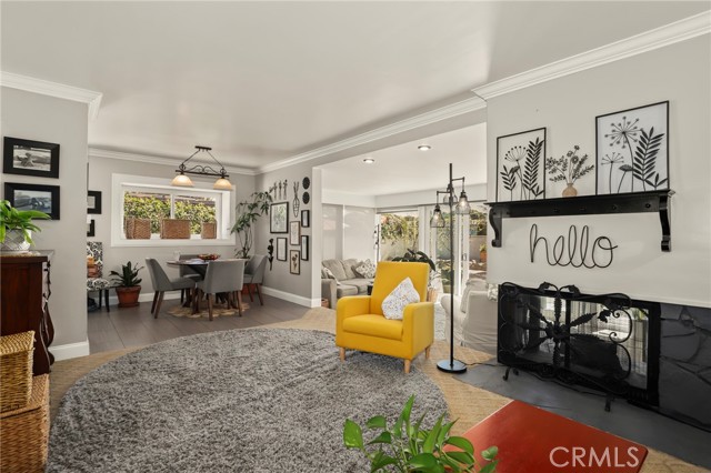 Detail Gallery Image 6 of 35 For 5640 E Deborah, Long Beach,  CA 90815 - 2 Beds | 2 Baths