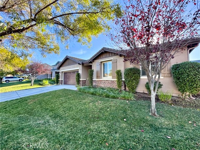 Detail Gallery Image 4 of 38 For 30883 Suncatcher St, Murrieta,  CA 92563 - 4 Beds | 2 Baths