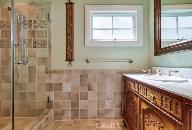 1239 S Patton Avenue, San Pedro CA: https://media.crmls.org/medias/0fa91d04-6fbd-43b5-bc84-1b3c9acefc2e.jpg