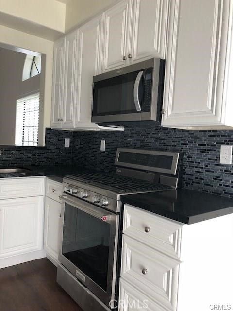 4828 Matteo Street, Oak Park CA: https://media.crmls.org/medias/0fa9a824-670d-4d79-ac41-8d3dc6f782ac.jpg