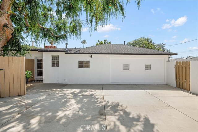 2482 New York Drive, Altadena CA: https://media.crmls.org/medias/0fa9ece1-9ecc-4806-b747-456d816c6980.jpg