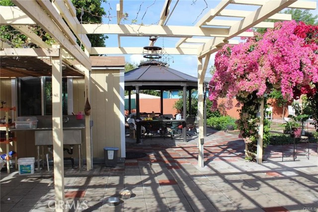 Detail Gallery Image 24 of 26 For 1233 S California, Monrovia,  CA 91016 - 2 Beds | 2 Baths