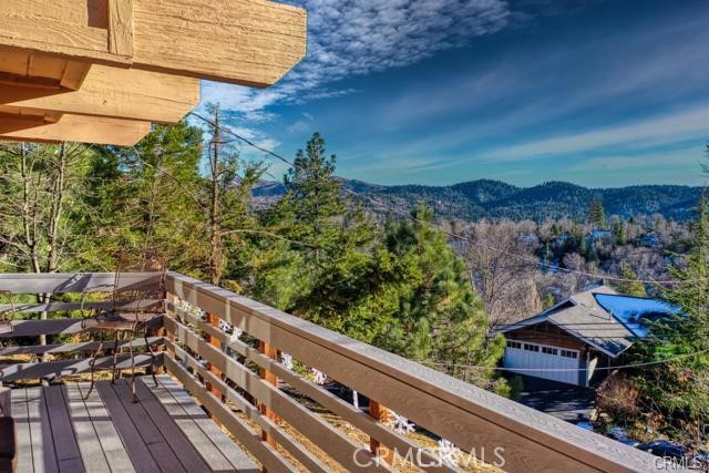Detail Gallery Image 1 of 12 For 28118 Arbon Ln, Lake Arrowhead,  CA 92352 - 2 Beds | 1/1 Baths