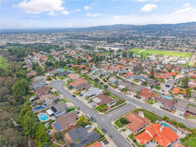 710 W Country Hills W Drive, La Habra CA: https://media.crmls.org/medias/0fab0ef2-4bb7-46e8-87a1-00fd866f27a7.jpg