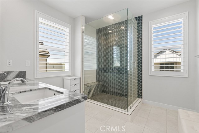 Detail Gallery Image 12 of 54 For 200 Newton, Lake Forest,  CA 92630 - 5 Beds | 4 Baths