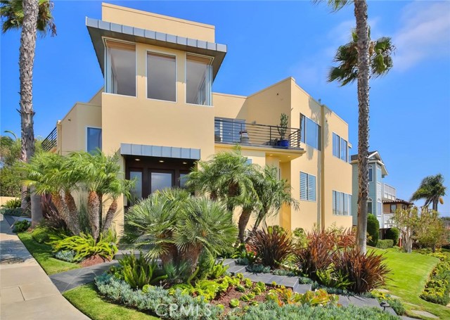 222 John Street, Manhattan Beach, California 90266, 4 Bedrooms Bedrooms, ,3 BathroomsBathrooms,Residential,Sold,John,SB17212201