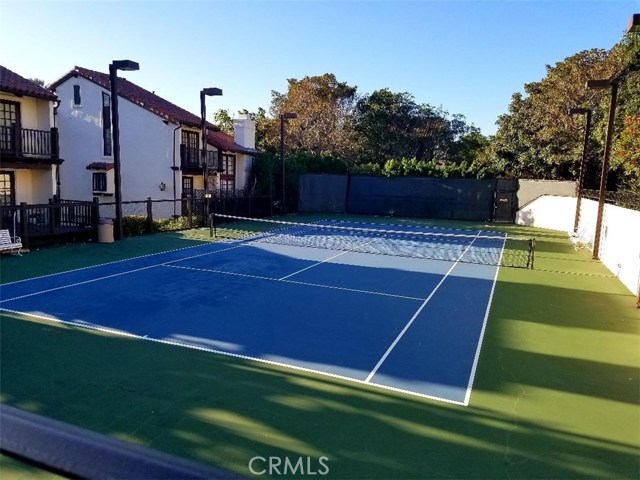 8694 Villa La Jolla Drive, La Jolla CA: https://media.crmls.org/medias/0fab6996-a1df-4da6-bf26-a8a91d365efd.jpg