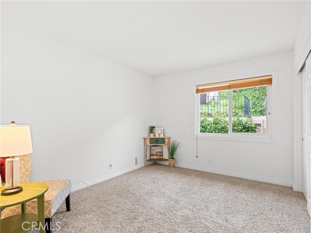 Image 29 of 42 For 2932 Oakwood Lane