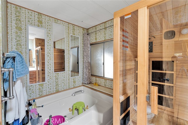 Detail Gallery Image 31 of 75 For 12660 Ivanhoe Rd, Lucerne Valley,  CA 92356 - 12 Beds | 12 Baths
