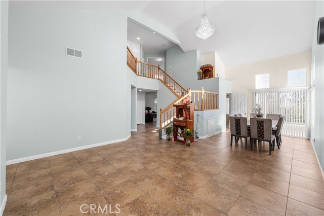 1215 Date Palm Drive, Palmdale CA: https://media.crmls.org/medias/0face11b-ba91-4be8-bf53-e197709999c0.jpg