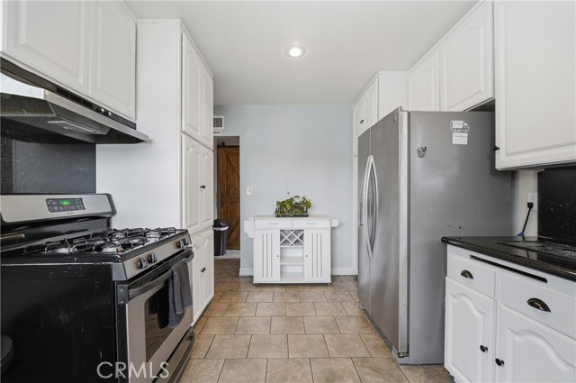 Detail Gallery Image 17 of 45 For 13503 Lancelot, Norwalk,  CA 90650 - 3 Beds | 2 Baths