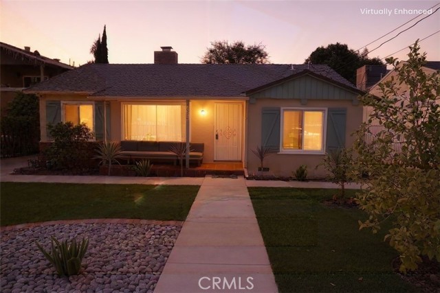 Detail Gallery Image 5 of 63 For 10333 Jordan Ave, Chatsworth,  CA 91311 - 3 Beds | 2 Baths