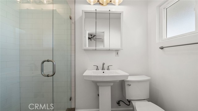 Upstairs Master Bath