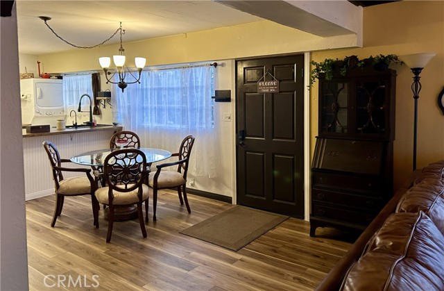 Detail Gallery Image 13 of 40 For 28639 Rostrata, Lake Elsinore,  CA 92532 - 5 Beds | 2 Baths