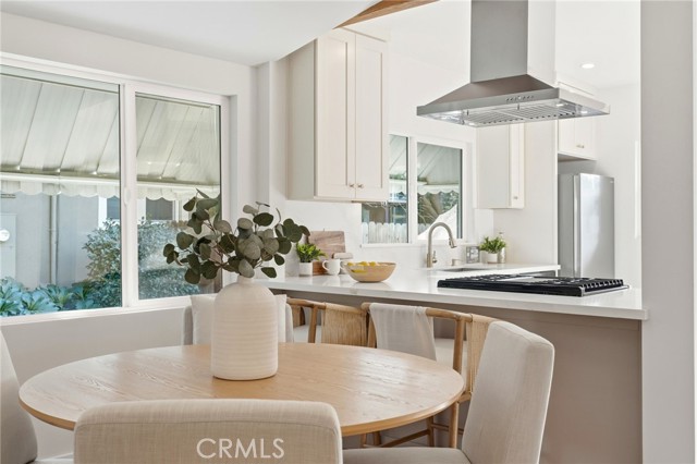 Detail Gallery Image 13 of 58 For 829 N Valley, Burbank,  CA 91505 - 2 Beds | 2 Baths