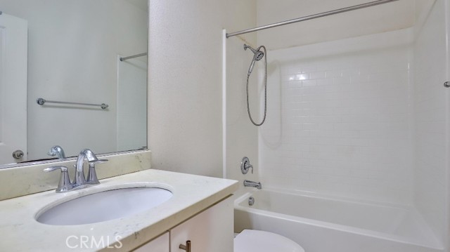 Detail Gallery Image 18 of 28 For 6305 Sand Dollar Dr, Westminster,  CA 92683 - 3 Beds | 2/1 Baths