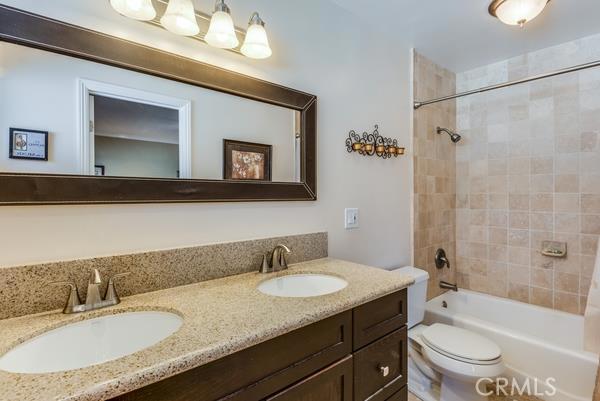 2114 Grant Avenue, Redondo Beach, California 90278, 2 Bedrooms Bedrooms, ,2 BathroomsBathrooms,Residential,Sold,Grant,SB16137994