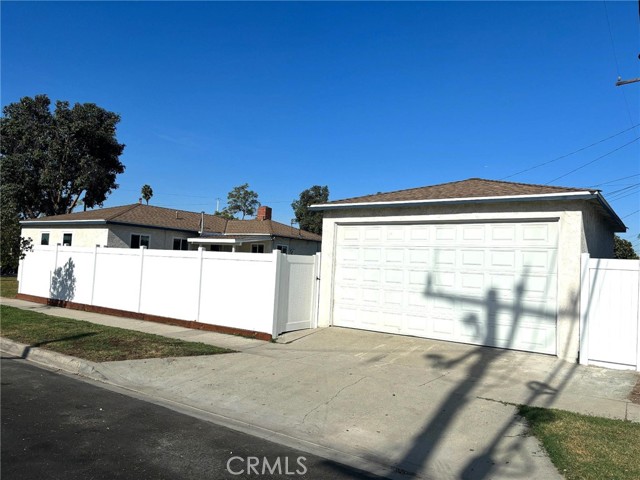 Detail Gallery Image 3 of 22 For 11934 Maidstone Ave, Norwalk,  CA 90650 - 3 Beds | 1 Baths