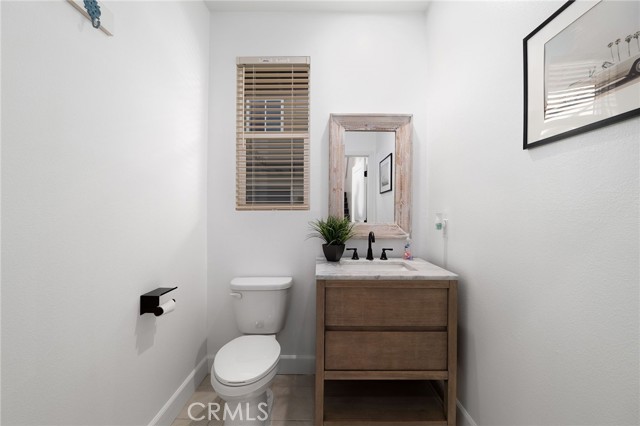 Detail Gallery Image 19 of 37 For 39438 Corvina, Temecula,  CA 92591 - 4 Beds | 2/1 Baths