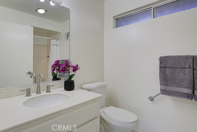 Detail Gallery Image 25 of 27 For 5533 via La Mesa #B,  Laguna Woods,  CA 92637 - 2 Beds | 2 Baths