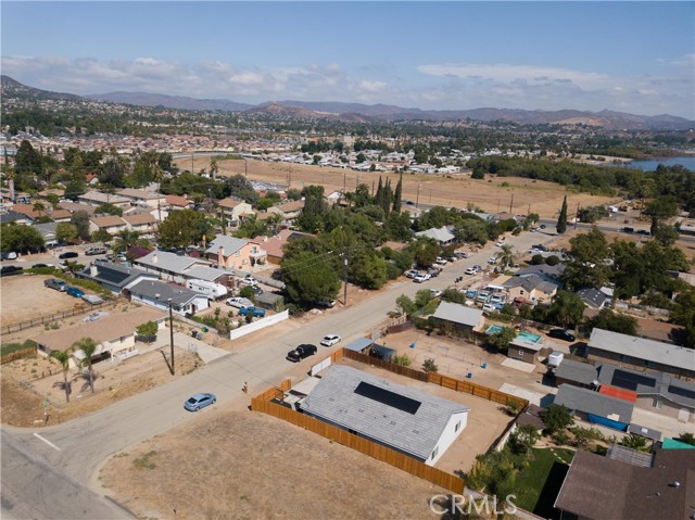 33140 Hill, Lake Elsinore CA: https://media.crmls.org/medias/0fb1c964-517e-4d49-9d61-c40626cb4775.jpg