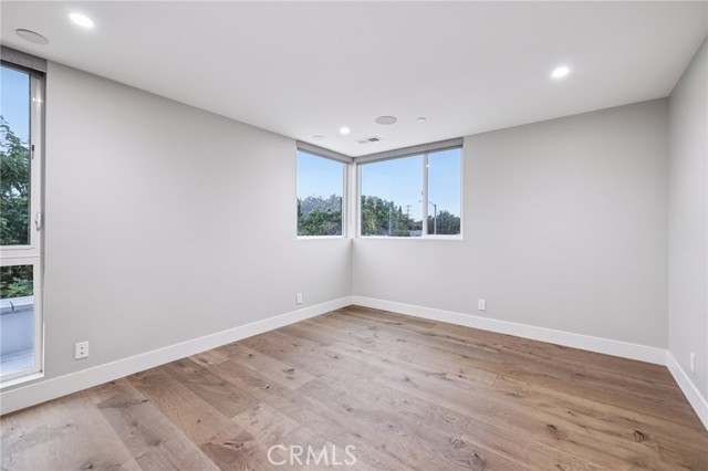 Detail Gallery Image 23 of 71 For 4354 Keystone Ave, Culver City,  CA 90232 - 5 Beds | 4/1 Baths