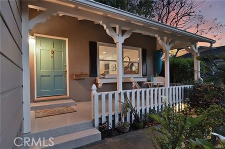 Detail Gallery Image 3 of 20 For 14018 Hesby St, Sherman Oaks,  CA 91423 - 3 Beds | 2 Baths