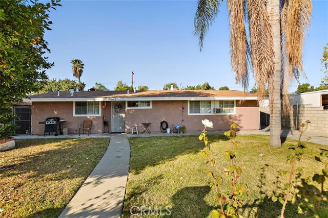 2563 Leebe Ave, Pomona, CA 91768