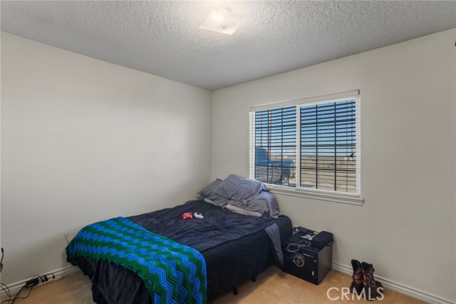 4265 Camellia, Phelan CA: https://media.crmls.org/medias/0fb45032-a067-4770-a41f-186814fc2a4e.jpg