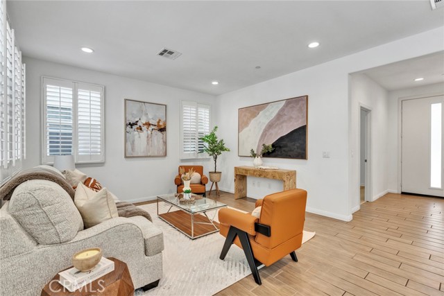 10578 Wells Drive, Rancho Cucamonga CA: https://media.crmls.org/medias/0fb46dc3-84c0-4c02-a30b-9b2138083c99.jpg